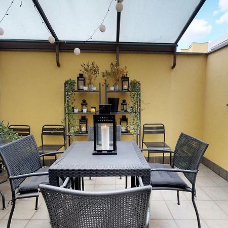 Design Apartment Near Duomo Square Milan Luaran gambar