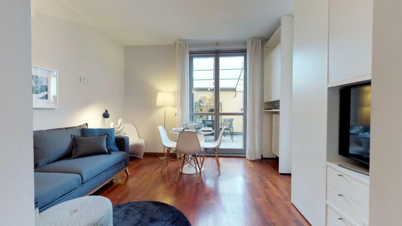 Design Apartment Near Duomo Square Milan Luaran gambar