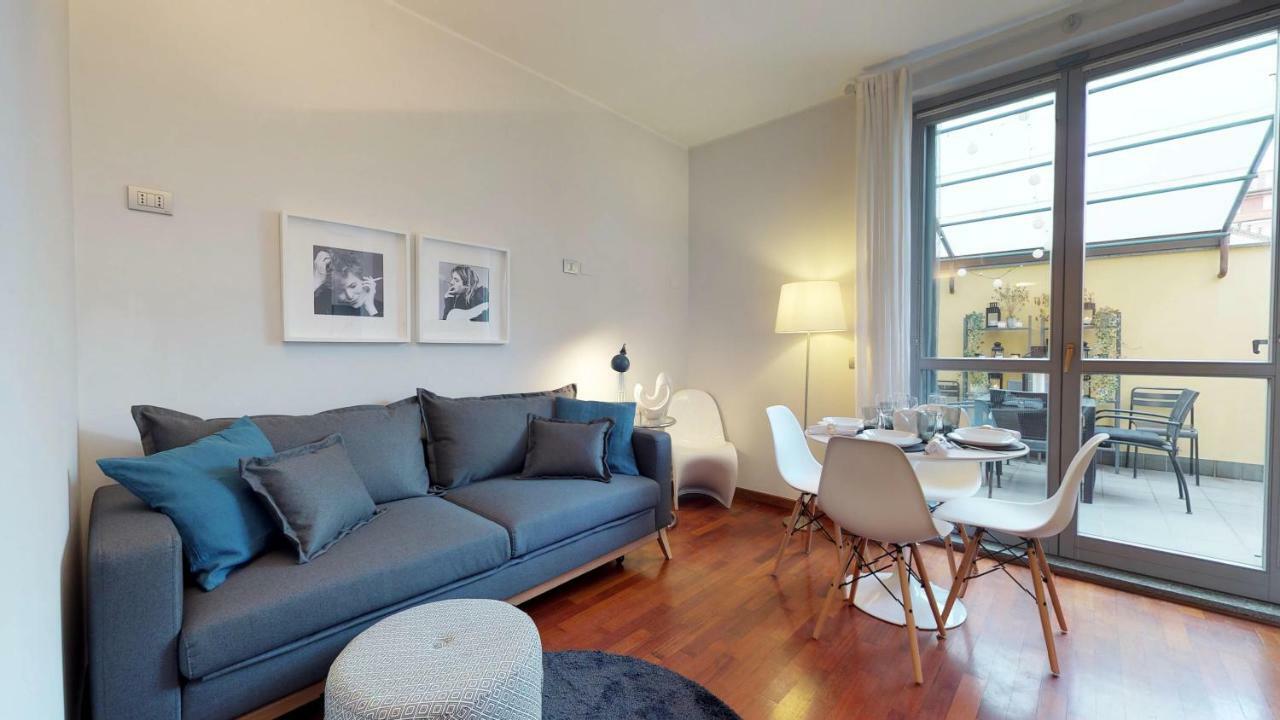 Design Apartment Near Duomo Square Milan Luaran gambar
