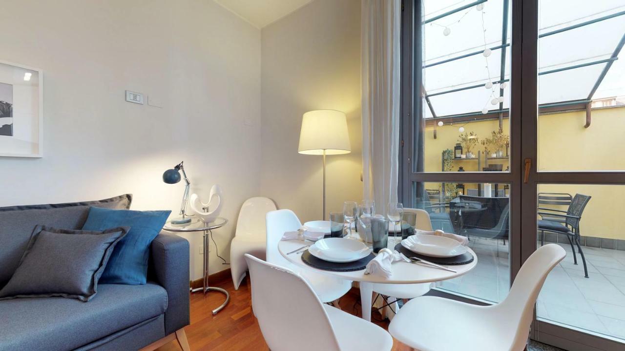 Design Apartment Near Duomo Square Milan Luaran gambar