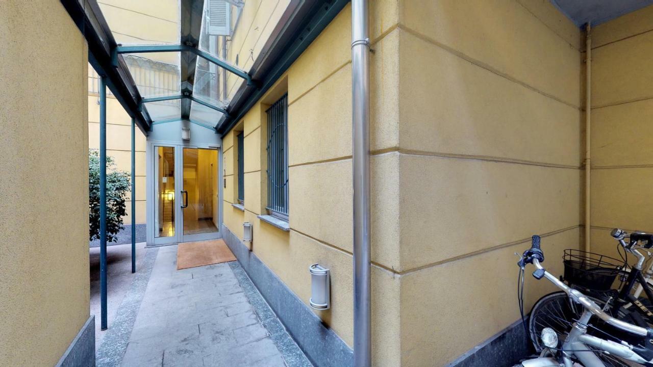 Design Apartment Near Duomo Square Milan Luaran gambar